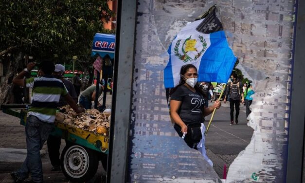 Los guatemaltecos no se identifican con los símbolos patrios